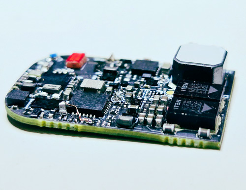 BHeart, Baracoda’s self-powered health tracker, uses ITEN's POWENCY micro solid state batteries